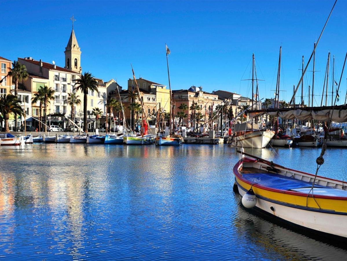 Escapade A Sanary, Au Coeur Du Village, 200M Du Port,Clim,Wifi,Parking Eksteriør bilde